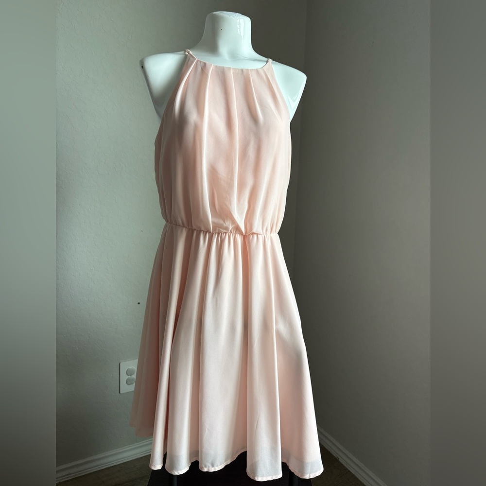 Francesca’s | Mi Ami Coral Halter Pleated Mini Dress womens size medium wedding